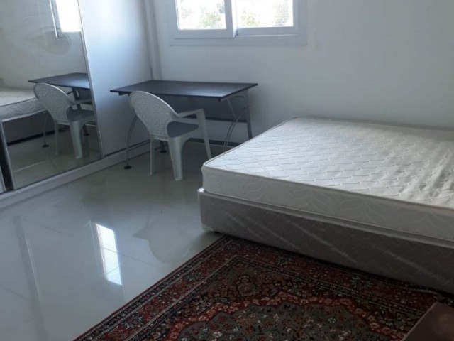 Flat To Rent in Girne Merkez, Kyrenia