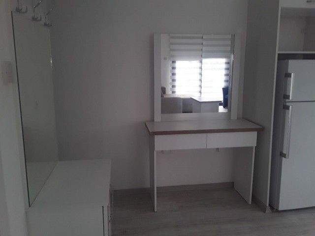 Flat To Rent in Girne Merkez, Kyrenia