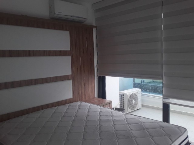 GİRNE MERKEZDE  2+1 FUL EŞYALI KİRALIK DAİRE