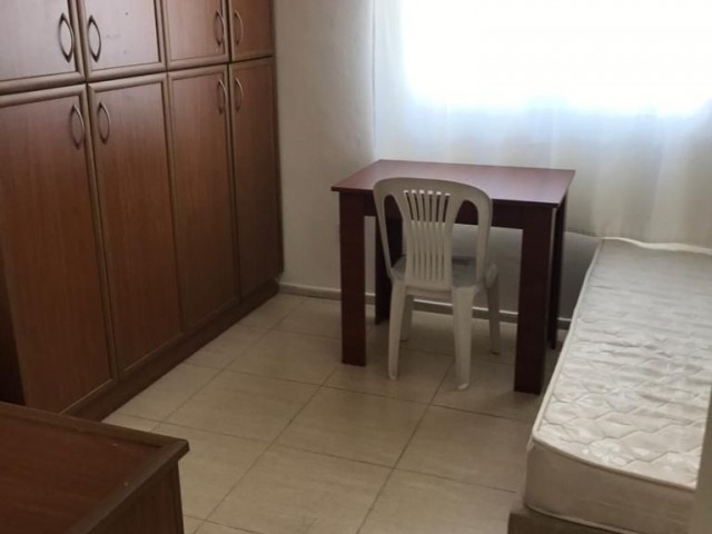 GİRNE MERKEZDE 3+1 SATILIK DAİRE