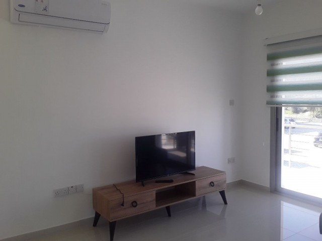 Flat To Rent in Alsancak, Kyrenia