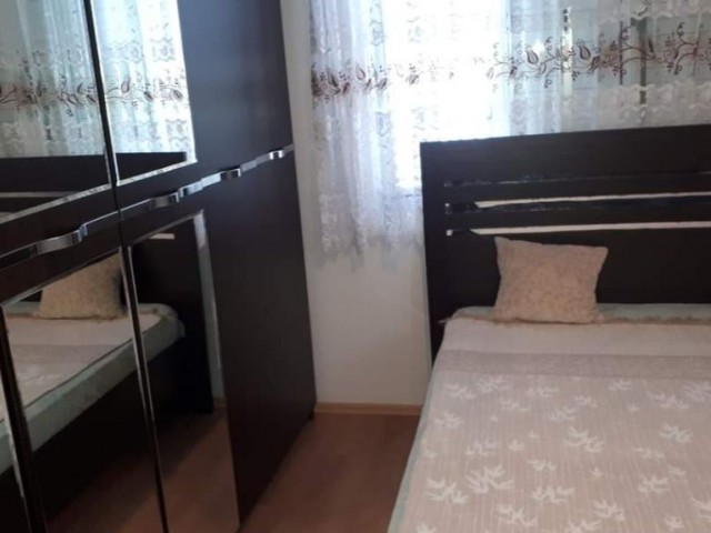 ‼Girne merkezde Acil SATILIKTIR ‼‼‼ 3+1  120 metrekare  2.kat  Çok temiz ve bakımlı  dairemiz  satılıktır.  69.900 sterlin.  Îletişim 05338422526 Münübe Karaosmanoglu