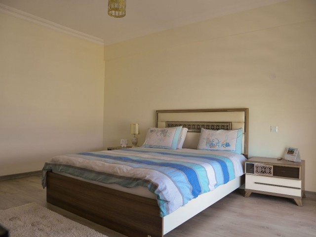 Penthouse Kaufen in Girne Merkez, Kyrenia