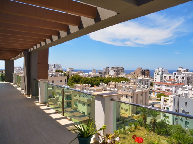 Penthouse For Sale in Girne Merkez, Kyrenia