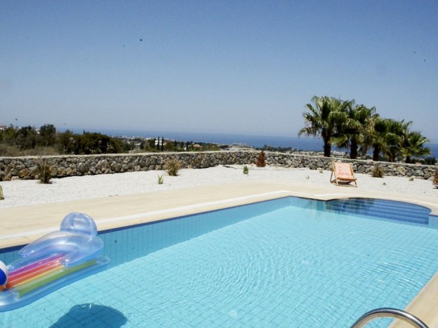 LUXURY VILLAS FOR SALE IN KYRENIA LAPTA ** 