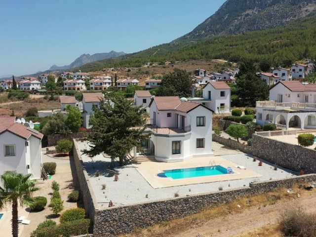 LUXURY VILLAS FOR SALE IN KYRENIA LAPTA ** 