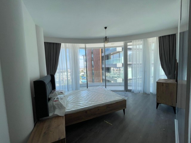 FULLY FURNISHED LUXURY 2+1 IN GIRNE CENTER WITH PRIVATE UNDERGROUND PARKING AREA