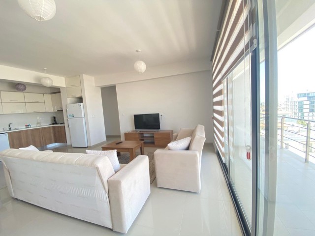 PENTHOUSE ZUR MIETE IN KYRENIA ZENTRUM ** 