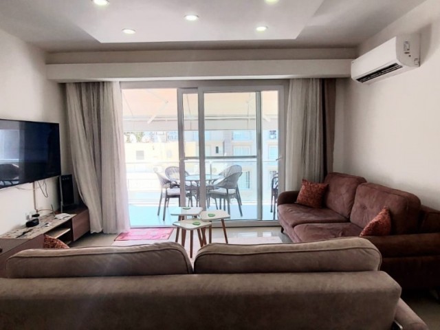 Flat For Sale in Yukarı Girne, Kyrenia