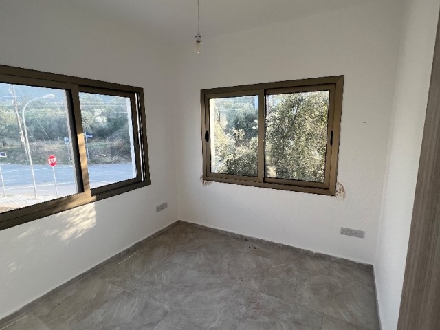 Flat For Sale in Zeytinlik, Kyrenia