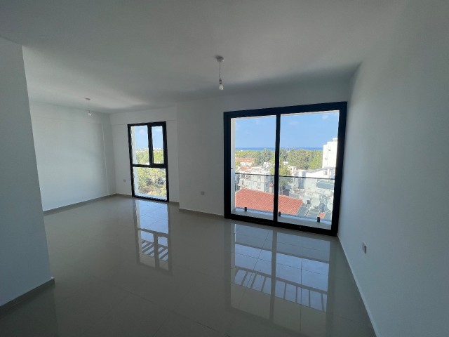 Flat To Rent in Aşağı Girne, Kyrenia