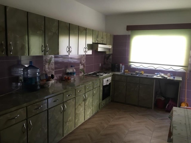 Flat For Sale in Girne Merkez, Kyrenia