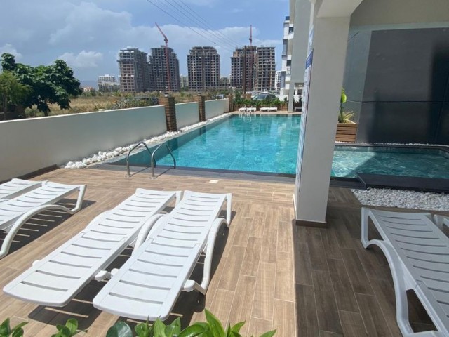 LONG BEACH SATILIK KESİNTİSİZ DENİZ MANZARALI PENTHOUSE 2+1 DAİRE