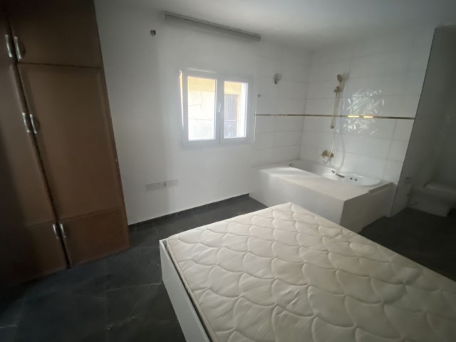 1+1 FLAT FOR RENT IN FAMAGUSA CENTER