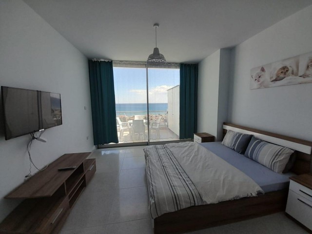 STUDIO FLAT WITH FULL SEA VIEW IN İSKELE BOGAZ AREA