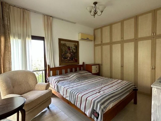 Villa zum Verkauf in Kyrenia, Karaoğlanoğlu 3+1