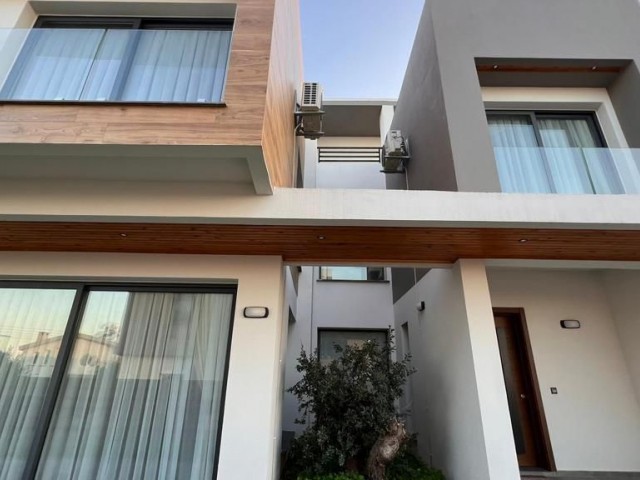 3+1 villa for sale in Ozanköy