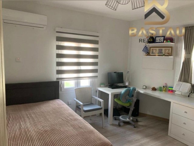 Müstakil 4+1 villa ACİL SATILIK