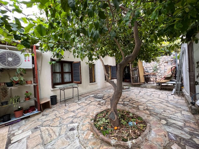 FREISTEHENDES HAUS MIT MEERBLICK IN LAPTADA ZU VERKAUFEN