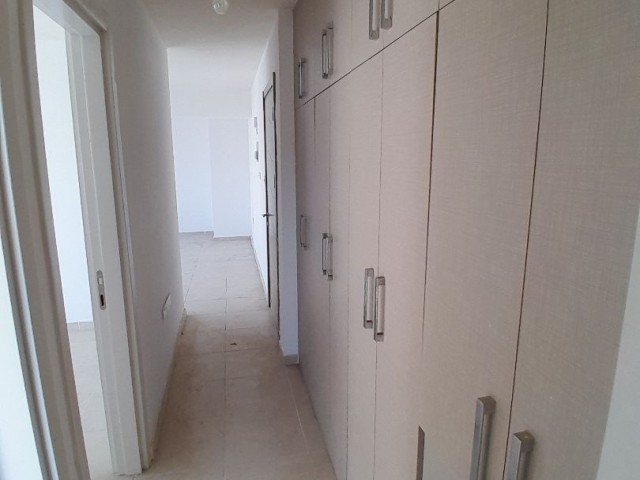 GİRNE MERKEZDE 2+1 SIFIR DAİRE