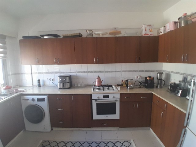 GİRNE MERKEZDE SATILIK 2+1 YENİLENMİŞ DAİRE