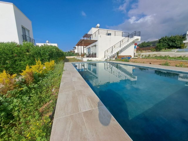 3+1 VILLA ZU VERKAUFEN in Girne Bahçeli