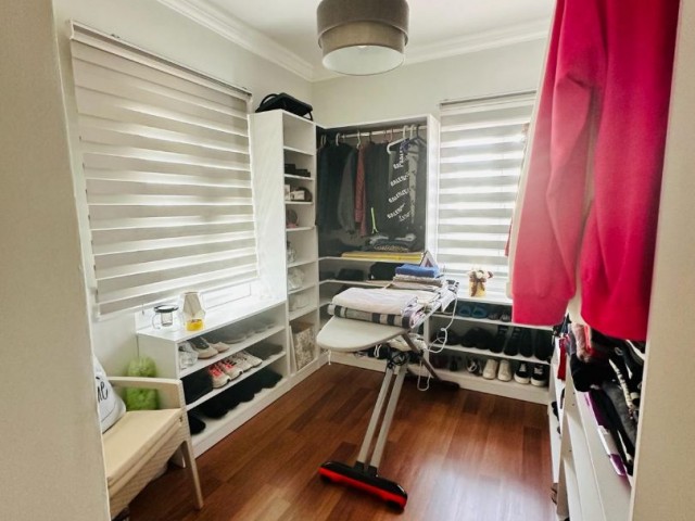 4+1 Villa for Sale in Çatalköy