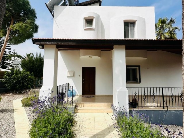 4+1 Villa for Sale in Çatalköy