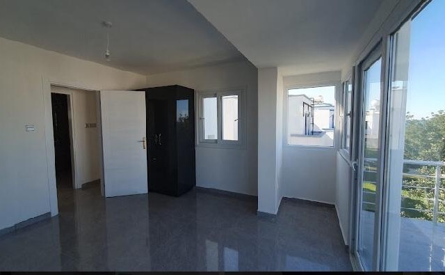 Kyrenia Esentepe 2+1 Duplex-Villa