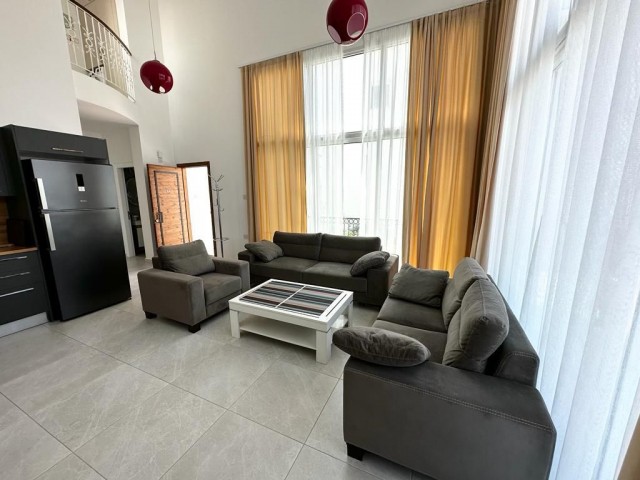 Villa for sale in Karsiyaka center 3+1