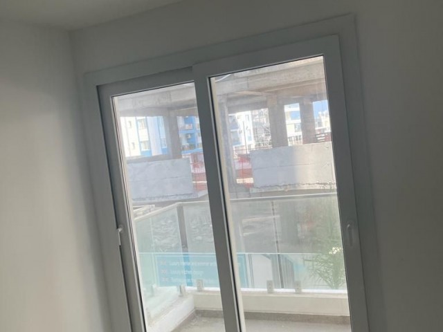 1+1 FLAT FOR SALE IN İSKELE LONG BEACH, 250 METERS FROM THE SEA