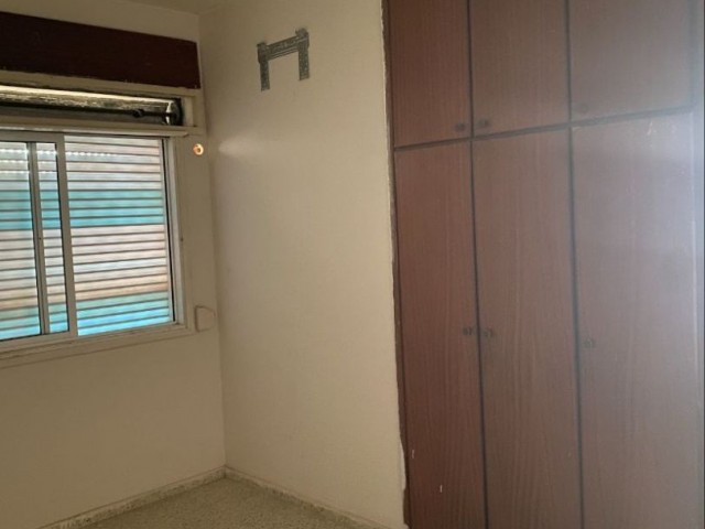 For sale: 2+1 apartment in Gülseren Neighborhood.