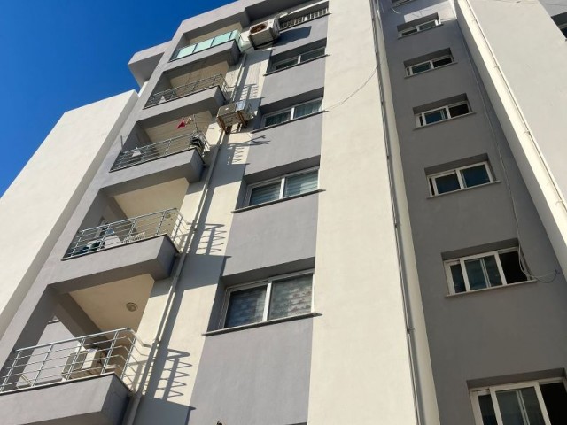 Yeniboğaziçi'nde Satılık 2+1 Deniz Manzaralı Penthouse