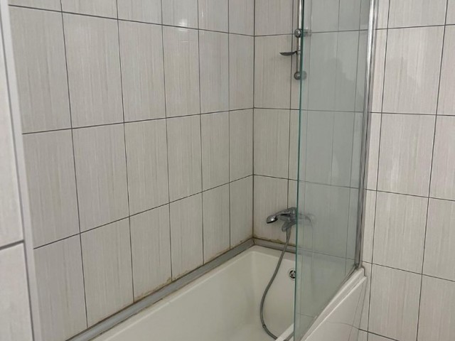 Yeniboğaziçi'nde Satılık 2+1 Deniz Manzaralı Penthouse