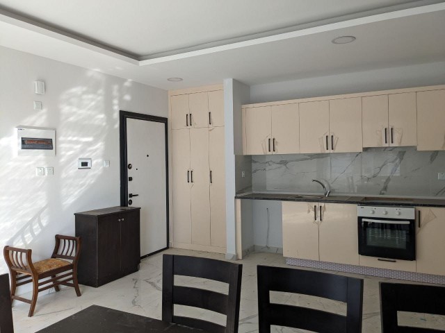 Verkauf einer neuen Wohnung mit Möbeln 2+1 in Famagusta