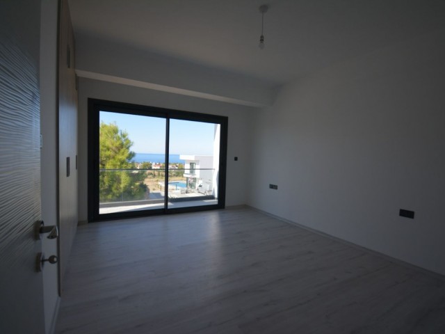 Newly finished duplex villa with mountain and sea view in Çatalköy (ONE AUTHORIZED! ) (TÜRK KOÇAN )