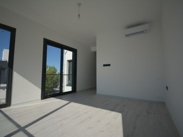 Newly finished duplex villa with mountain and sea view in Çatalköy (ONE AUTHORIZED! ) (TÜRK KOÇAN )