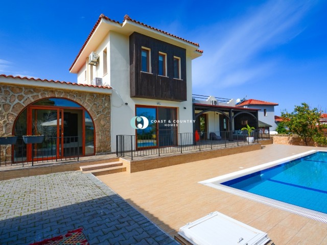 Satılık Villa-Karaağaç, Girne