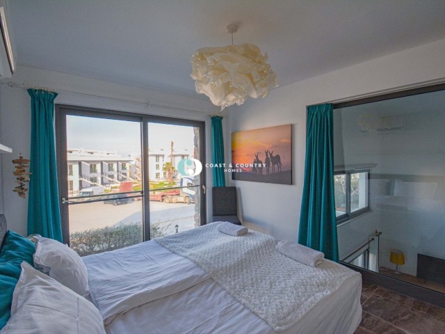 Sole Agency * Beautiful 2 Bed Duplex Garden Apartment 