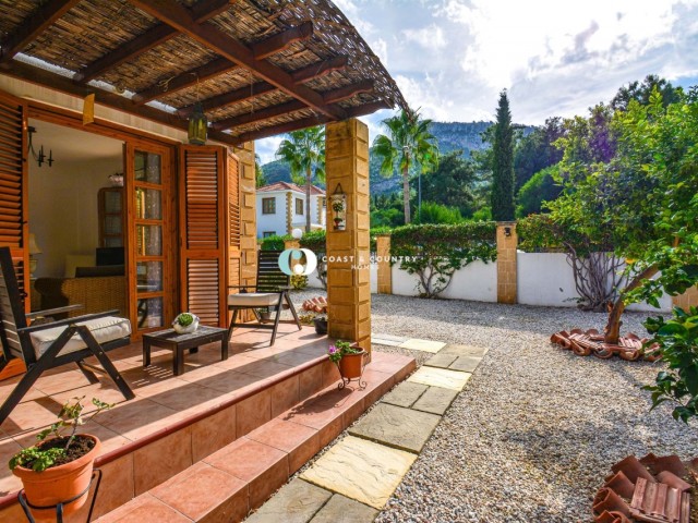 Spacious 3 Bedroom Detached Resale Villa in Catalkoy * Sole agency