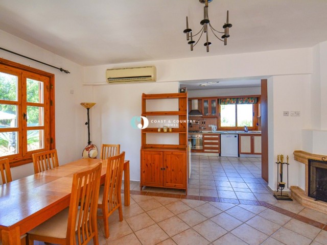 Spacious 3 Bedroom Detached Resale Villa in Catalkoy * Sole agency