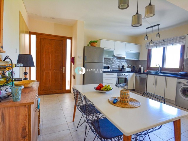 Sole agency *  3 Bedroom Apartment Resale in Esentepe * Sea views