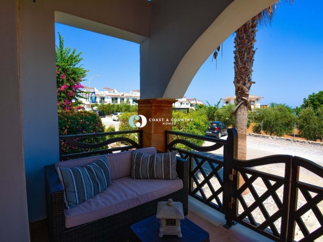 Sole agency *  3 Bedroom Apartment Resale in Esentepe * Sea views