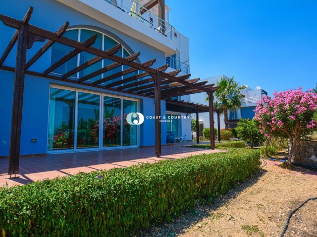 Sole Agency* Cozy 2 Bed Duplex Garden Apartment with Communal Facilities * Sea Views