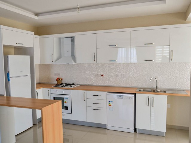 PENTHOUSE FOR SALE IN THE CENTER OF MAGUSA 1+1 FULLY FURNISHED TURKISH KOÇANLI