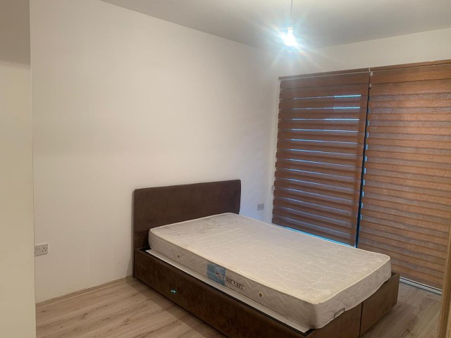 ***GIRNE MERKEZDE SATILIK  2+1 PENTHOUSE DAIRE FULL EŞYALI***