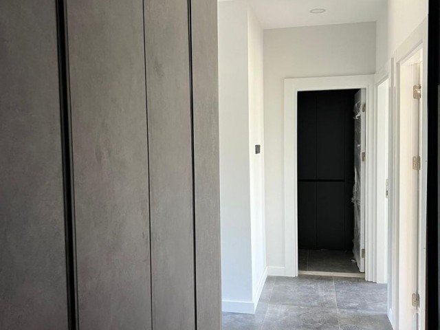 ** 2+1 WOHNUNG ZUM VERKAUF IN LUXUS-LOFT-PROJEKT IN KARAOĞLANOĞLU**