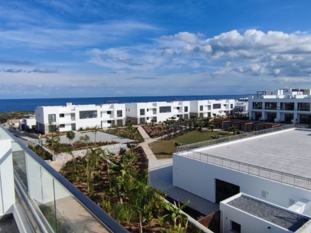 **FULLY FURNISHED STUDIO PENTHOUSE FOR SALE IN ESENTEPE**