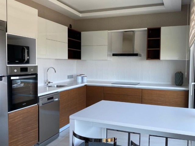 --3 BEDROOM FLAT FOR SALE IN TURKISH TITLE LUXURY RESIDENCE IN KYRENIA CENTER--