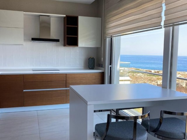 --3 BEDROOM FLAT FOR SALE IN TURKISH TITLE LUXURY RESIDENCE IN KYRENIA CENTER--